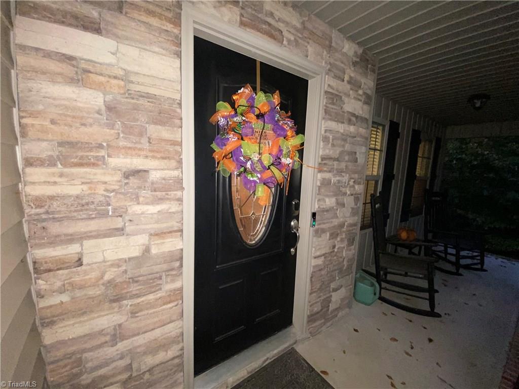 268 Old Mountain Road Lexington, NC 27292 - Photo 3 of 26 Gallery Image 3