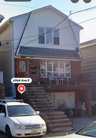 $2,650 | 696 A Ave East, Unit 2, Bayonne, NJ 07002