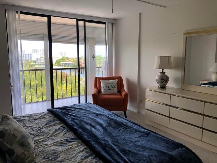 1631 Riverview Road, Unit 606 Deerfield Beach, FL 33441 - Photo 16 of 38 Primary Bedroom