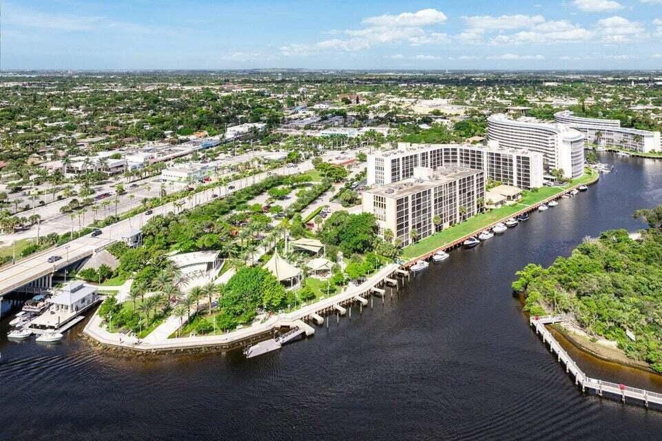 1631 Riverview Road, Unit 606 Deerfield Beach, FL 33441 - Photo 29 of 38 Convenient Location!
