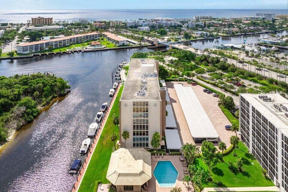 1631 Riverview Road, Unit 606 Deerfield Beach, FL 33441 - Photo 35 of 38 HL 1
