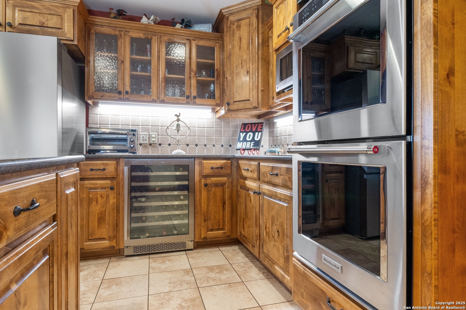 647 Funf Kinder Road Fredericksburg, TX 78624 - Photo 38 of 100 a view of a refrigerator and window