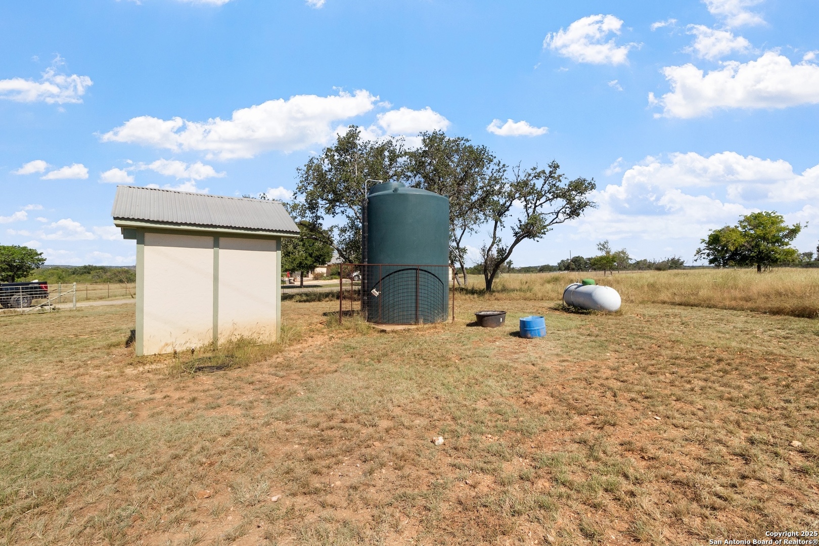 647 Funf Kinder Road Fredericksburg, TX 78624 - Photo 92 of 100