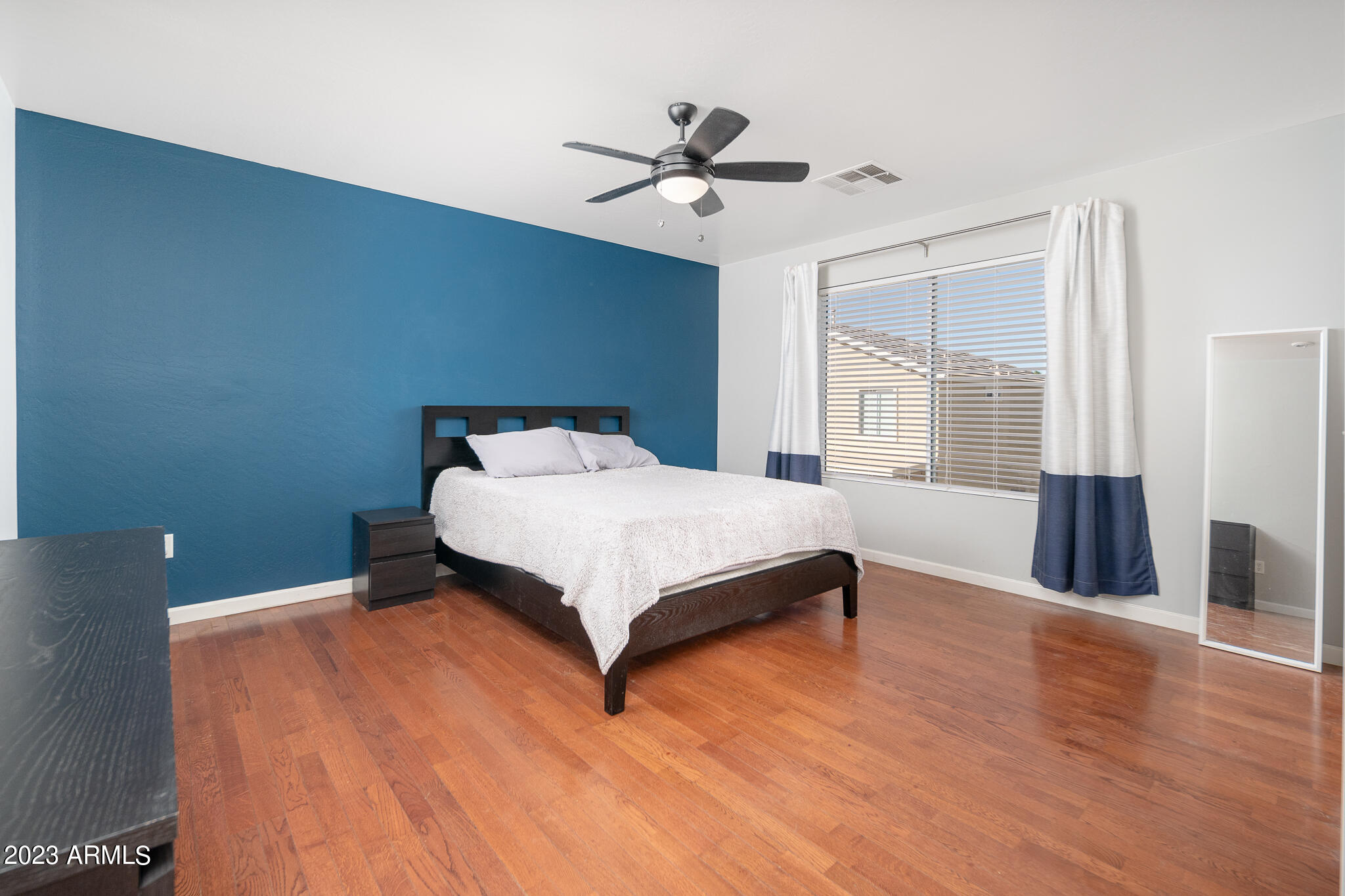 4106 West Carter Road Phoenix, AZ 85041 - Photo 11 of 25 Master