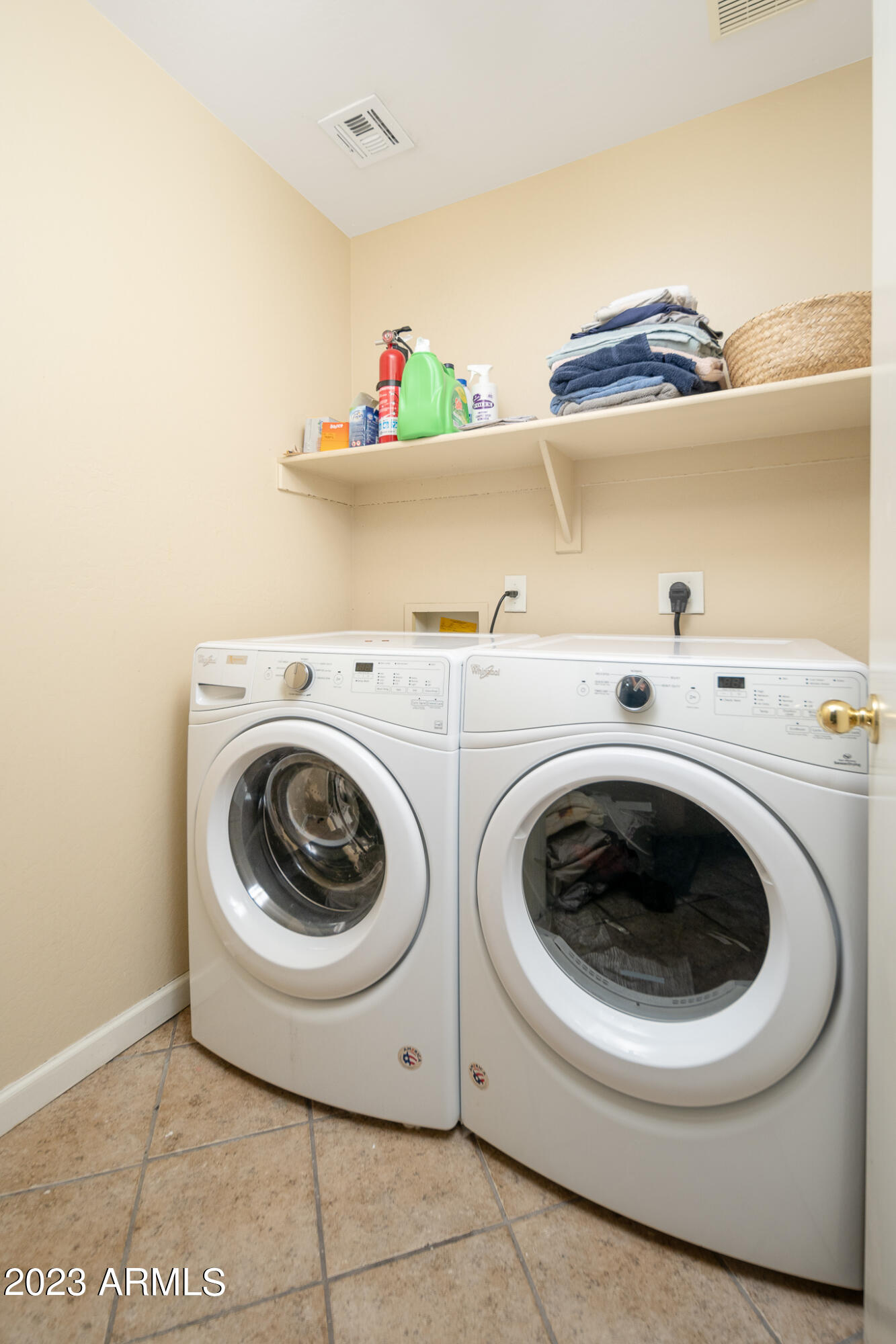 4106 West Carter Road Phoenix, AZ 85041 - Photo 21 of 25 25_Laundry_01
