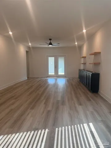 $2,050 | 5709 Friesian Drive, Pensacola, FL 32526