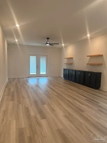 $2,050 | 5709 Friesian Drive, Pensacola, FL 32526