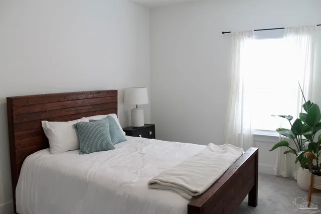 $2,050 | 5709 Friesian Drive, Pensacola, FL 32526