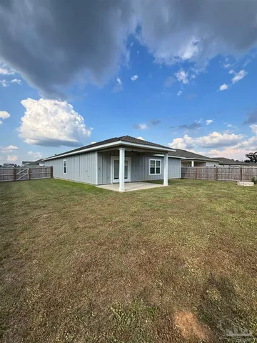 $2,050 | 5709 Friesian Drive, Pensacola, FL 32526