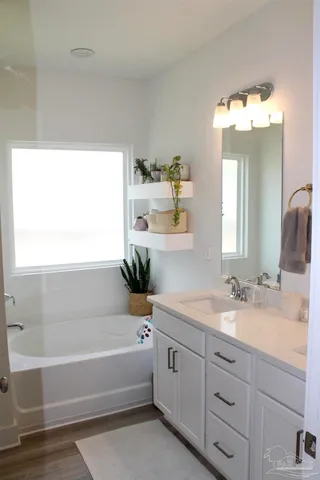 $2,050 | 5709 Friesian Drive, Pensacola, FL 32526