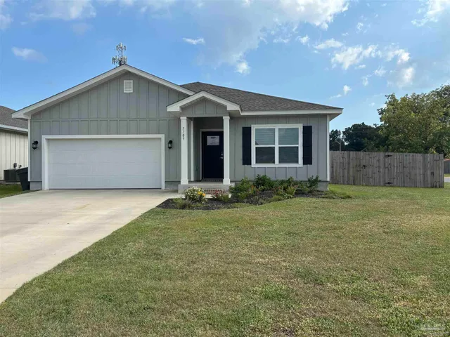$2,050 | 5709 Friesian Drive, Pensacola, FL 32526