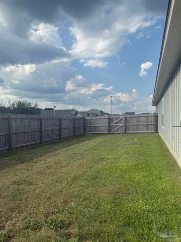 $2,050 | 5709 Friesian Drive, Pensacola, FL 32526