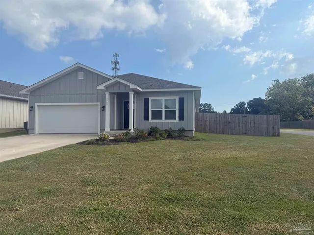 $2,050 | 5709 Friesian Drive, Pensacola, FL 32526