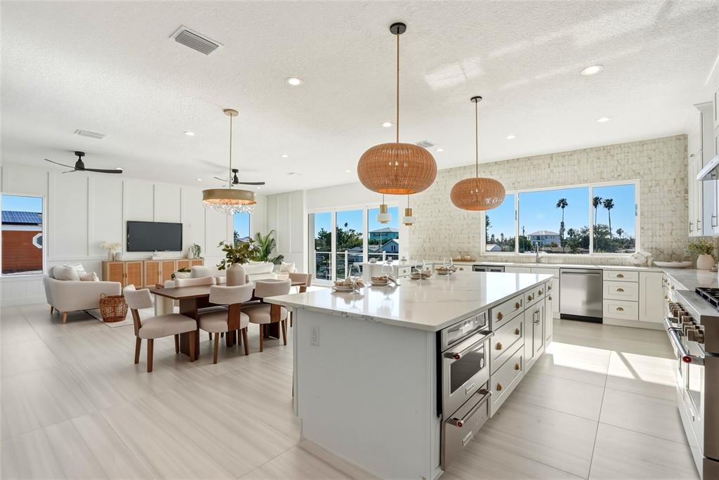 534 Crystal Drive Madeira Beach, FL 33708 - Photo 5 of 68