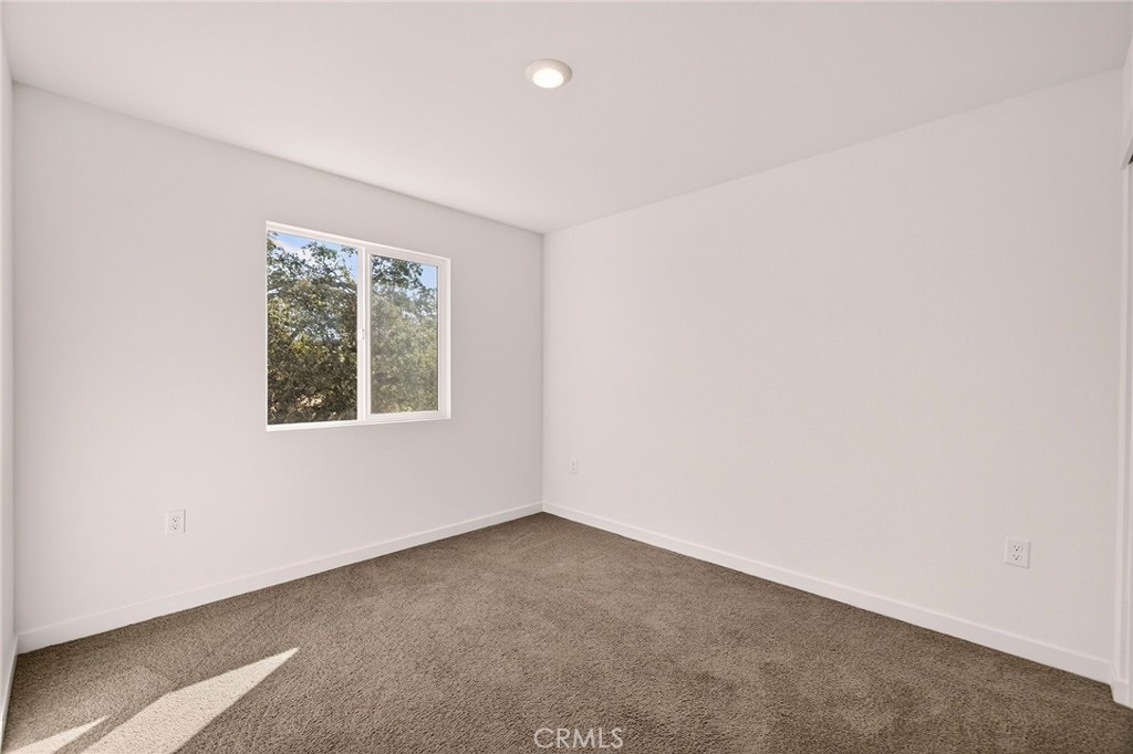1147 Lentil Way Chico, CA 95928 - Photo 48 of 72 an empty room with a window