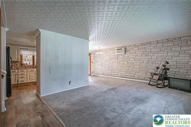 $325,000 | 618 Clifford Street, Allentown, PA 18103