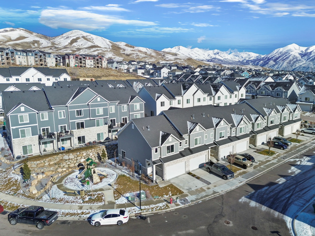 986 West Vista Ridge Drive Lehi, UT 84048 - Photo 9 of 21