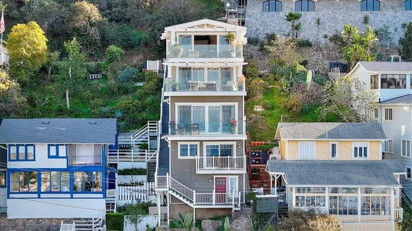 $5,965,000 | 133 Upper Terrace Road, Avalon, CA 90704