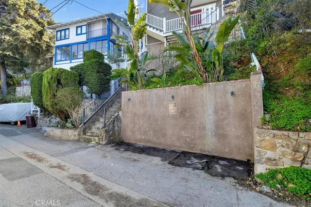 $6,995,000 | 133 Upper Terrace Road, Avalon, CA 90704