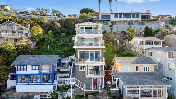 $5,965,000 | 133 Upper Terrace Road, Avalon, CA 90704