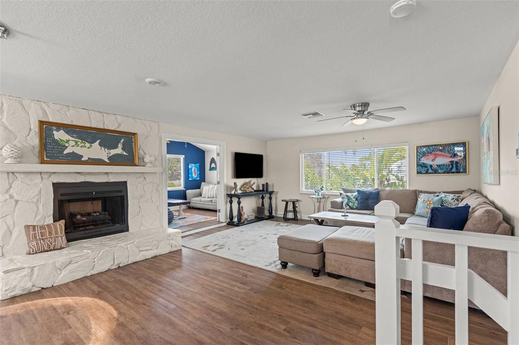 1210 Bay Pine Boulevard Indian Rocks Beach, FL 33785 - Photo 15 of 44