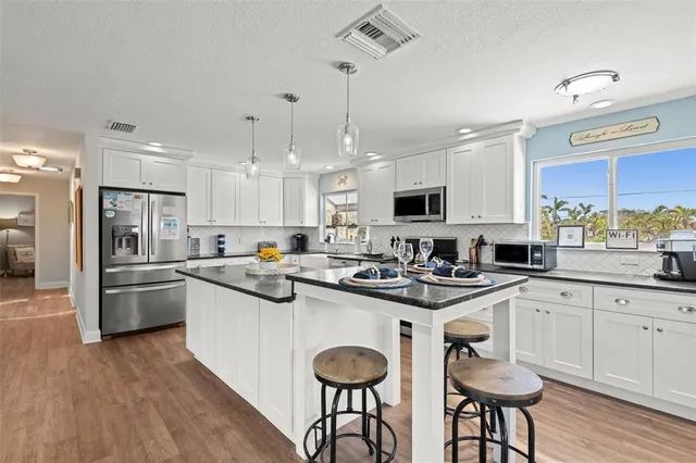 $995,000 | 1210 Bay Pine Boulevard, Indian Rocks Beach, FL 33785