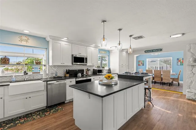 $995,000 | 1210 Bay Pine Boulevard, Indian Rocks Beach, FL 33785