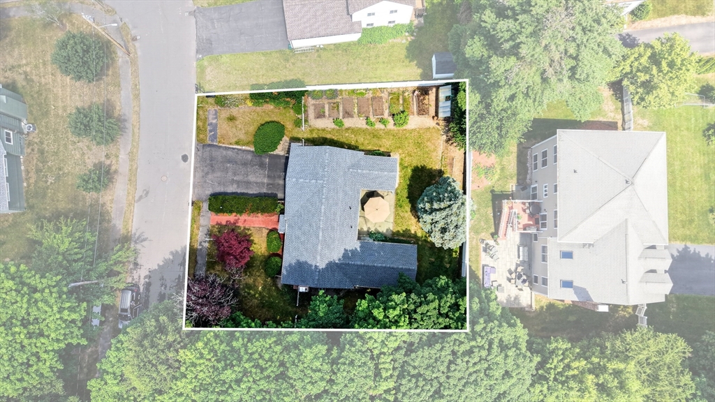 32 Bobolink Road Wellesley, MA 02481 - Photo 40 of 42