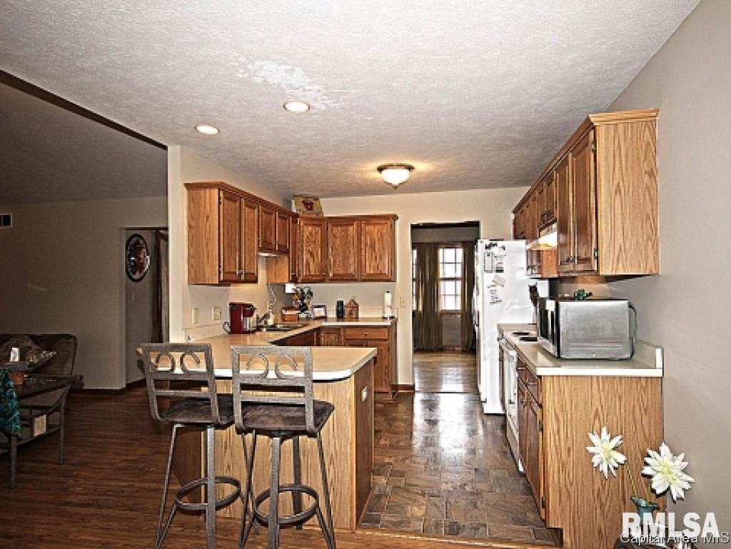 1400 Hosta Street Springfield, IL 62712 - Photo 9 of 25