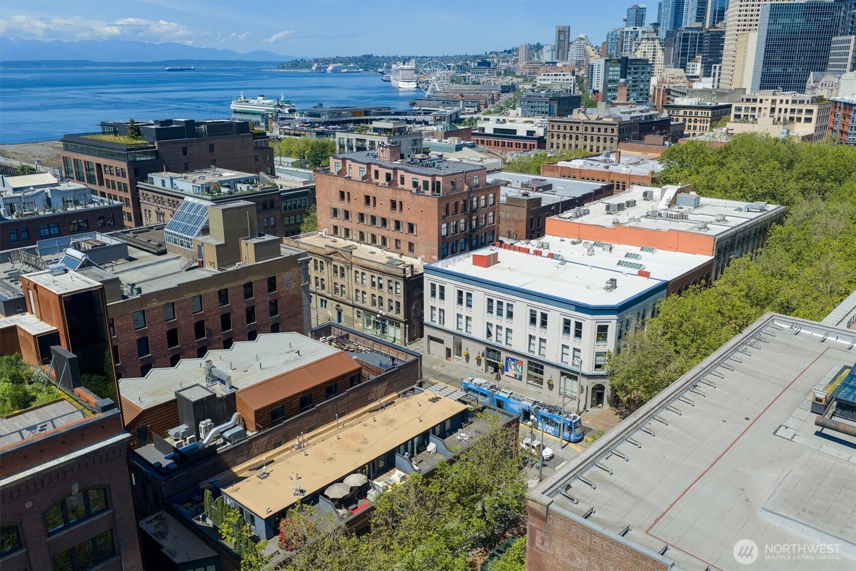 121 South Jackson Street, Unit 4 Seattle, WA 98104 - Photo 32 of 38 an aerial view of a balcony with city view