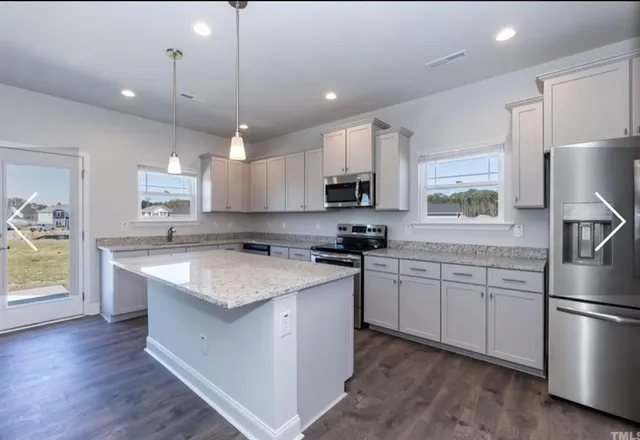 $505,630 | 606 Walnut Crk Parkway, Pendergrass, GA 30567