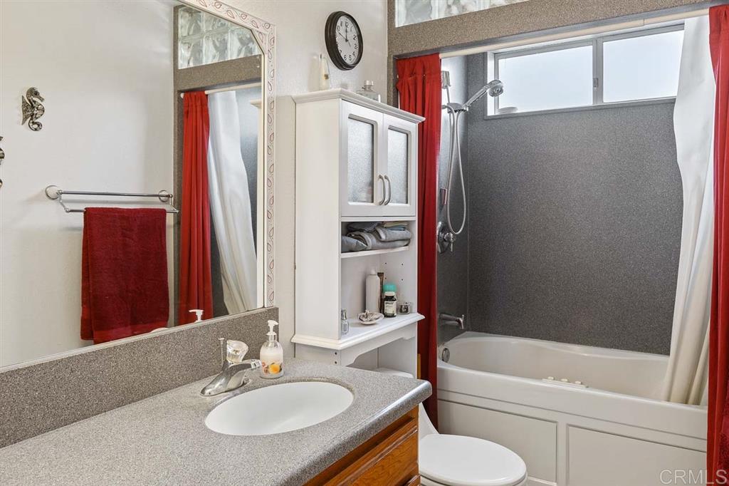 16307 Scarbery Road Ramona, CA 92065 - Photo 17 of 25 Gallery Image 17
