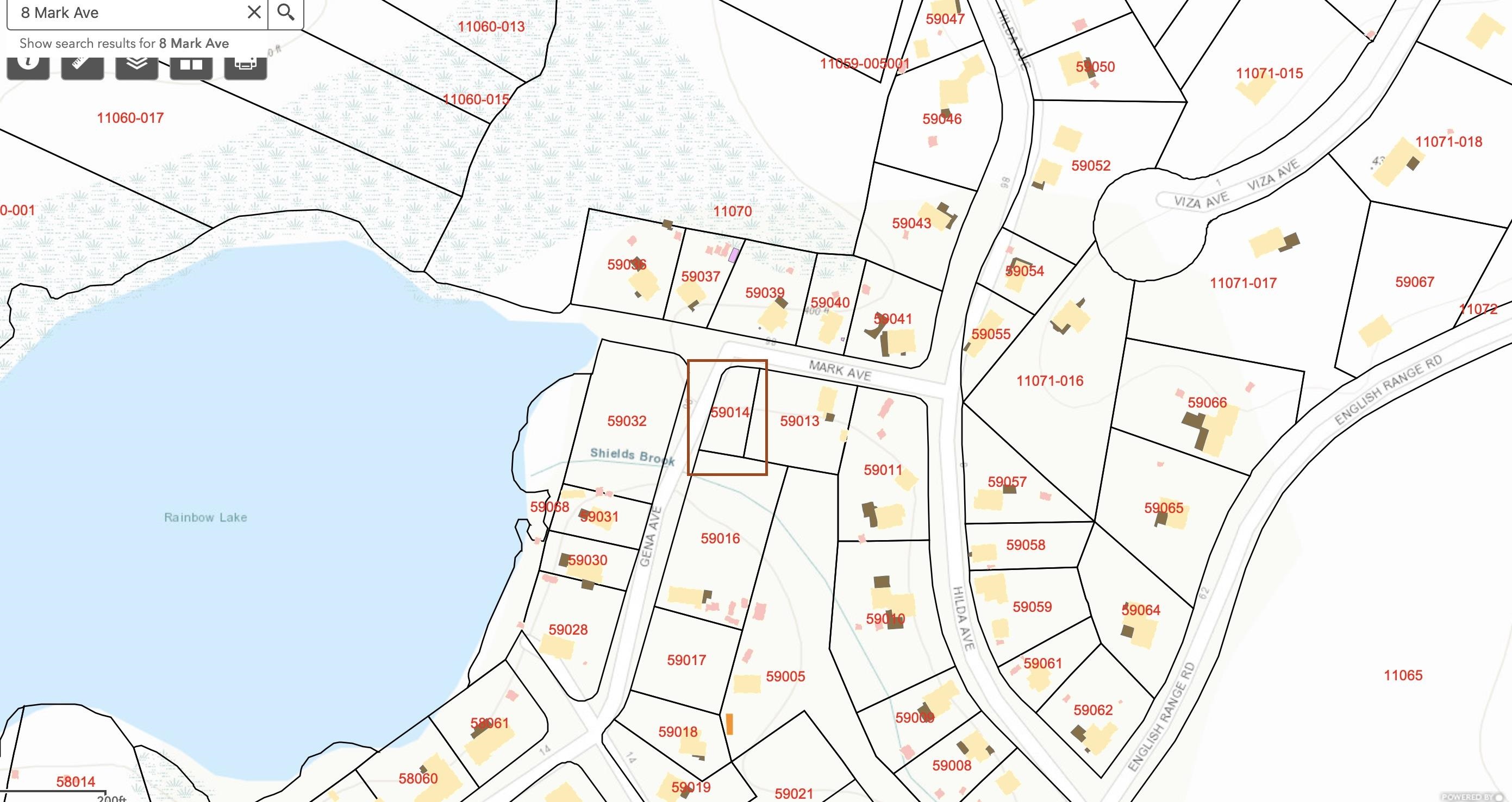 8 Mark Avenue Derry, NH 03038 - Photo 2 of 9