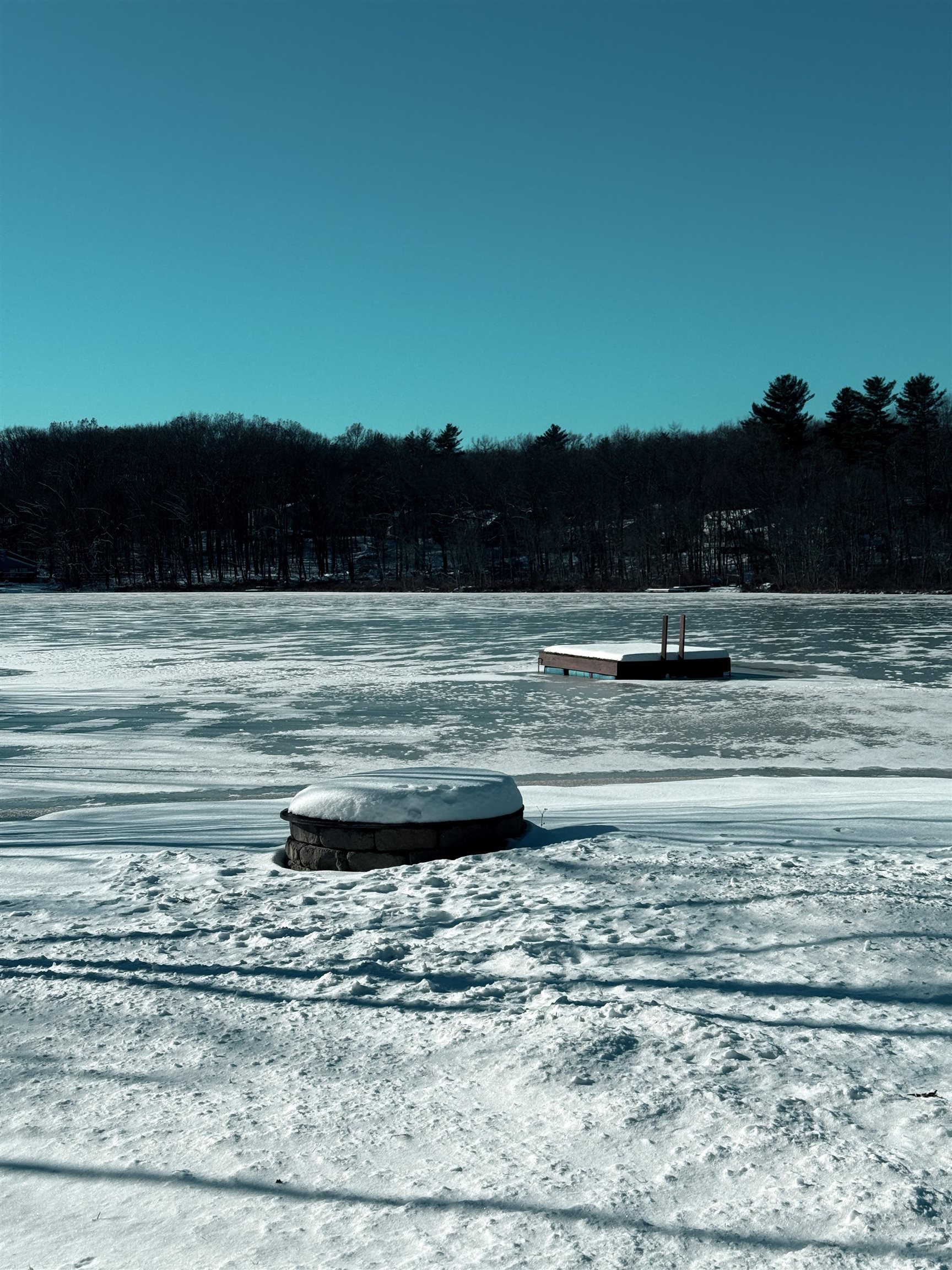 8 Mark Avenue Derry, NH 03038 - Photo 4 of 9