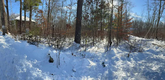 $69,000 | 8 Mark Avenue, Derry, NH 03038