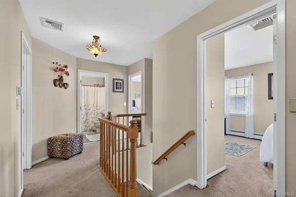 $599,000 | 6 Rutland Lane, Newburgh, NY 12550
