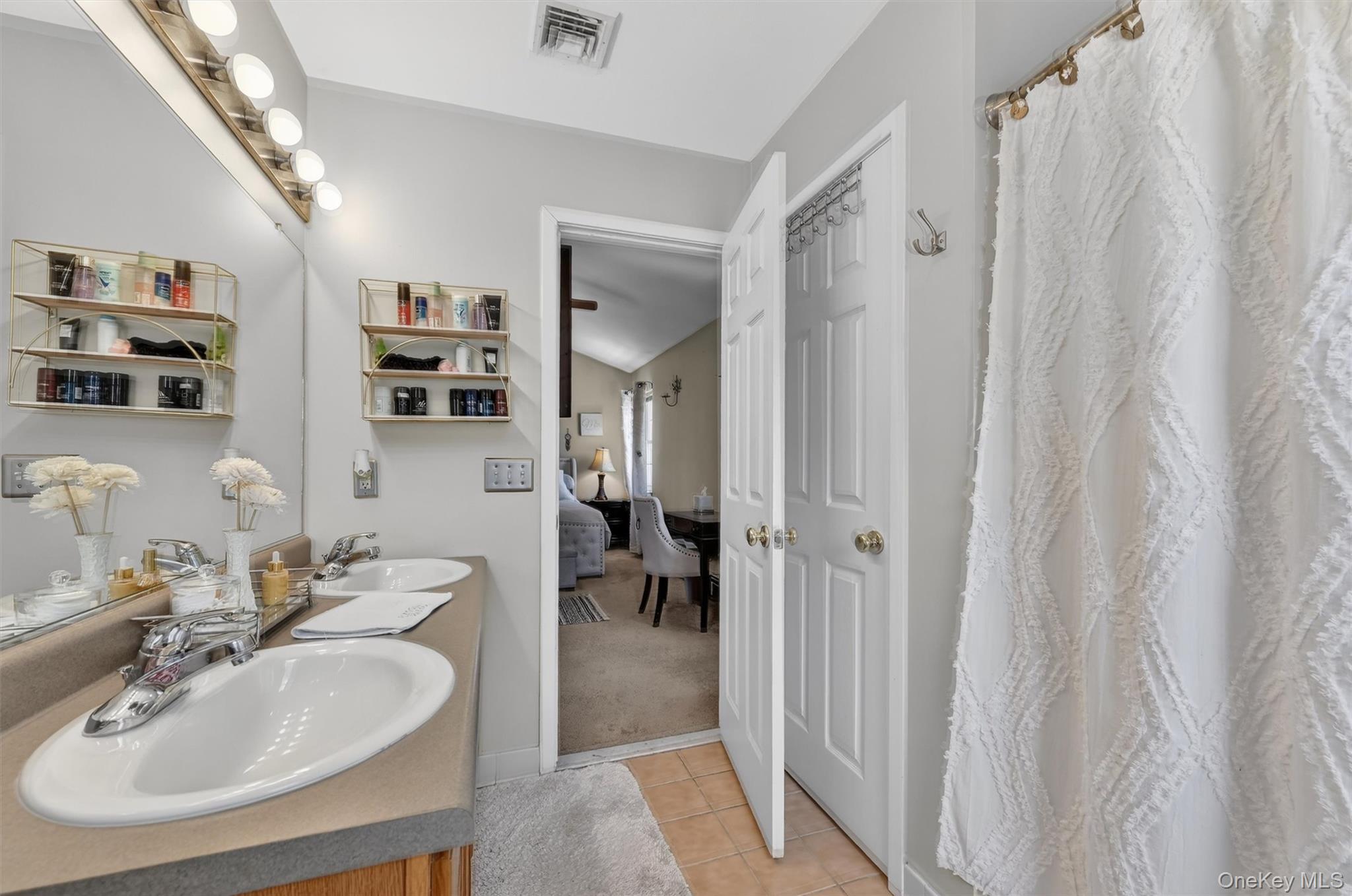 6 Rutland Lane Newburgh, NY 12550 - Photo 32 of 49