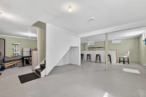 $599,000 | 6 Rutland Lane, Newburgh, NY 12550