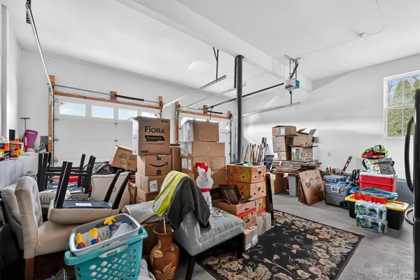 $599,000 | 6 Rutland Lane, Newburgh, NY 12550