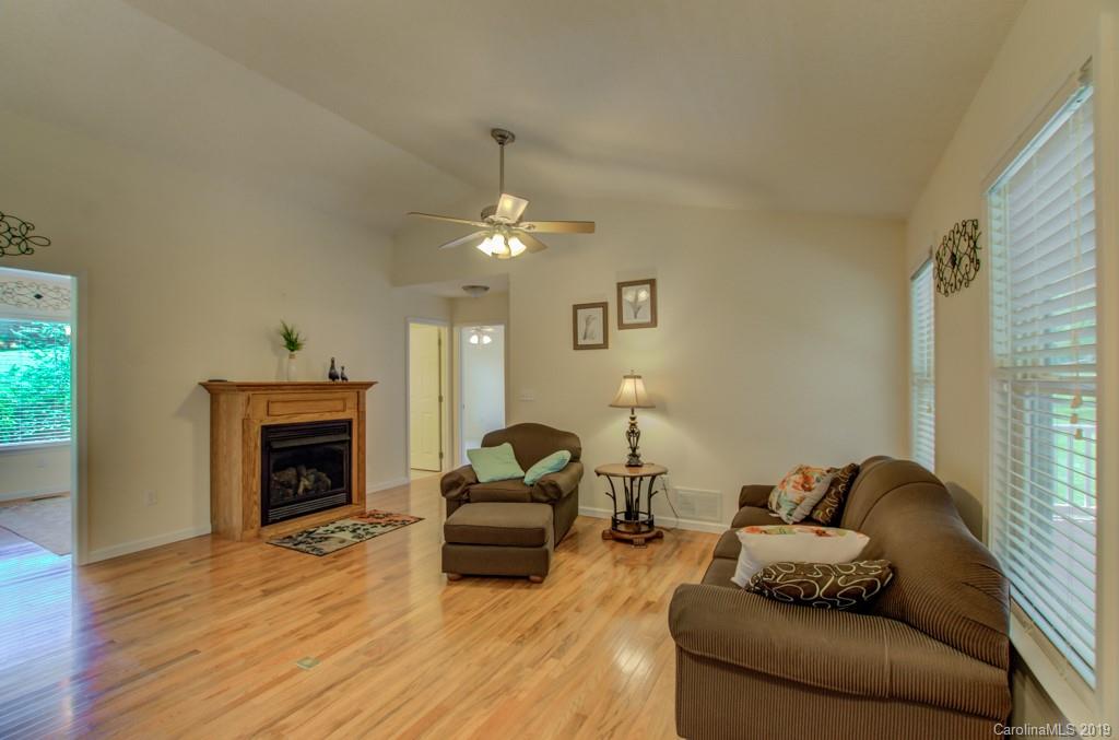 265 Potato Branch Road Leicester, NC 28748 - Photo 7 of 21 Gallery Image 7