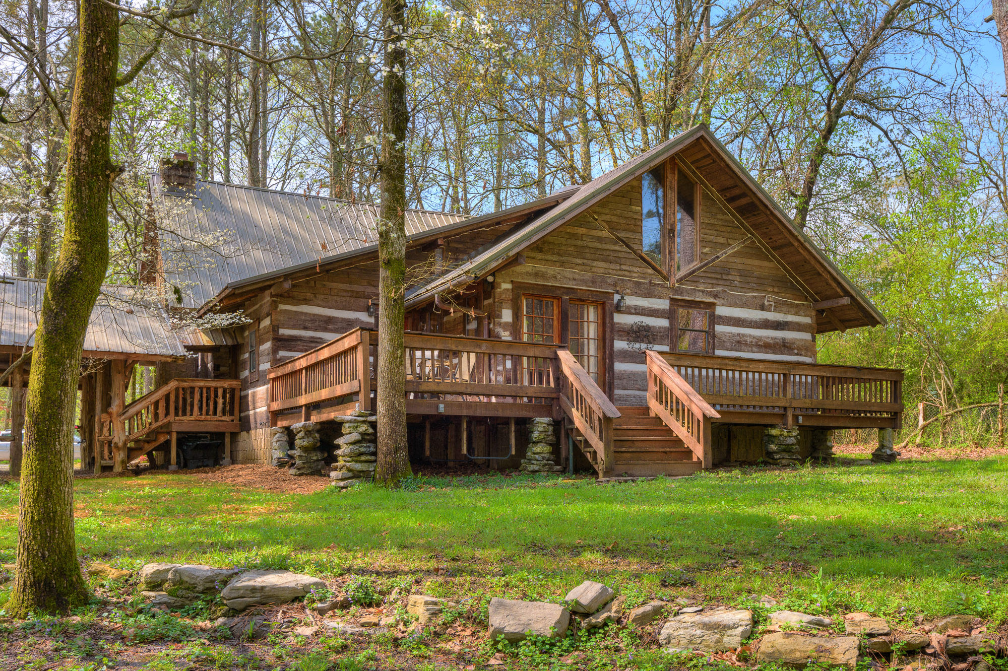 8213 Igou Gap Road Chattanooga, TN 37421 - Photo 4 of 36 Back