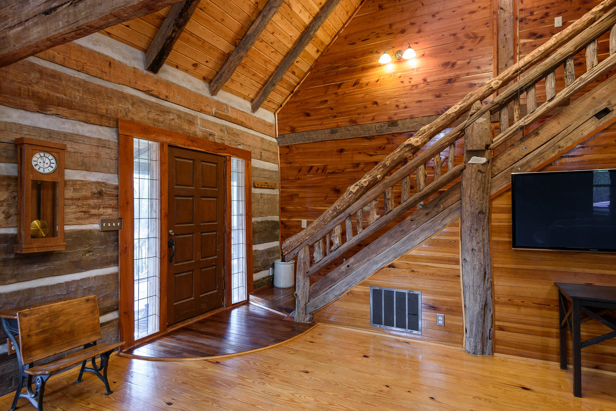 8213 Igou Gap Road Chattanooga, TN 37421 - Photo 7 of 36 Entry