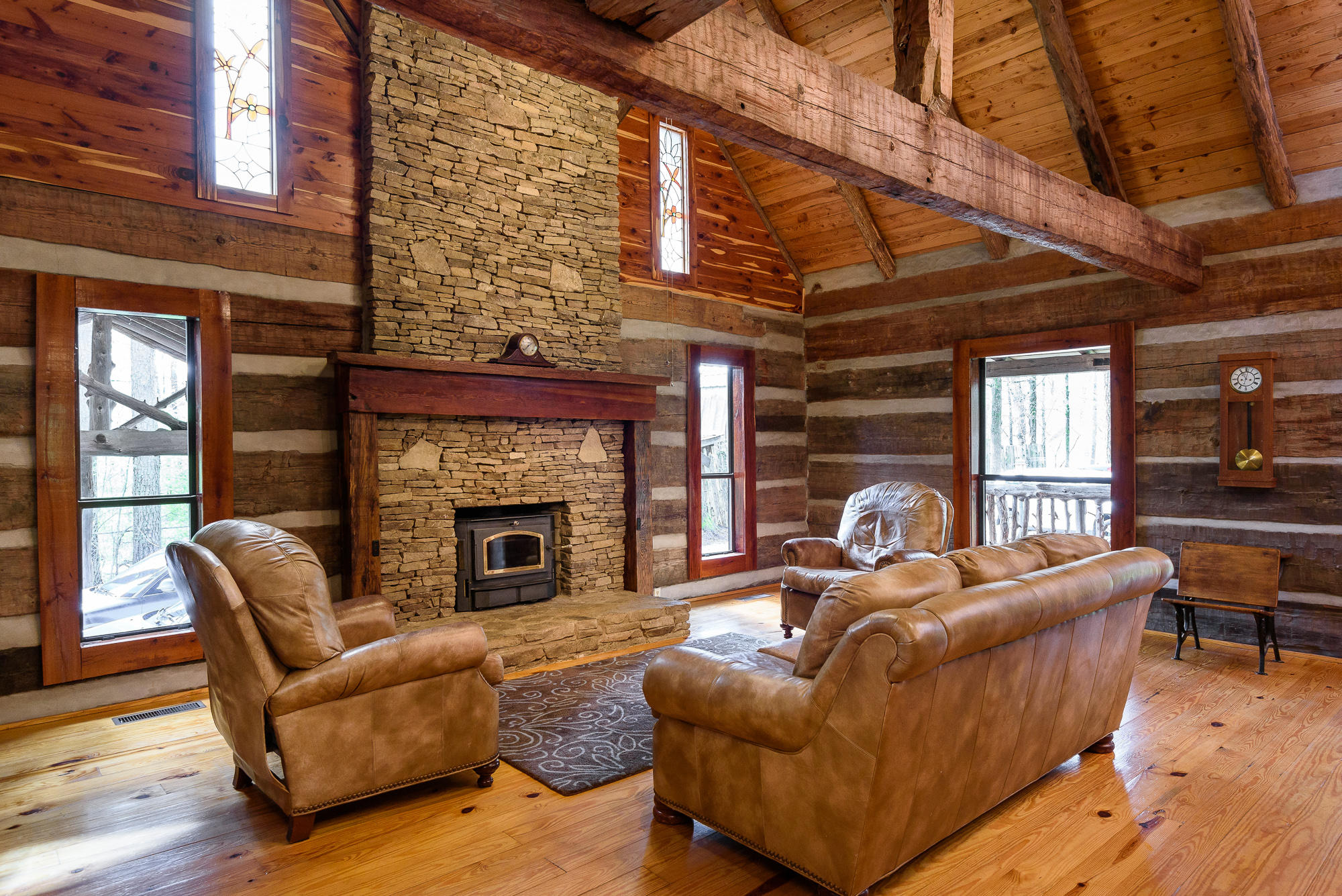 8213 Igou Gap Road Chattanooga, TN 37421 - Photo 10 of 36 Living Room