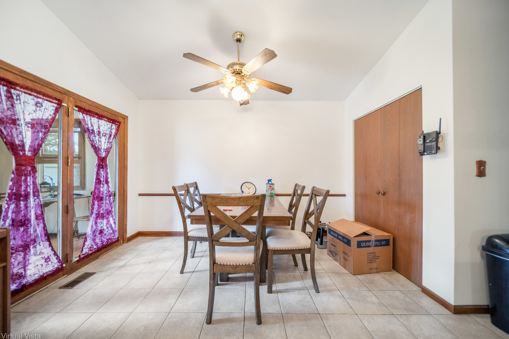 44 North Addison Road Villa Park, IL 60181 - Photo 8 of 25 Gallery Image 8