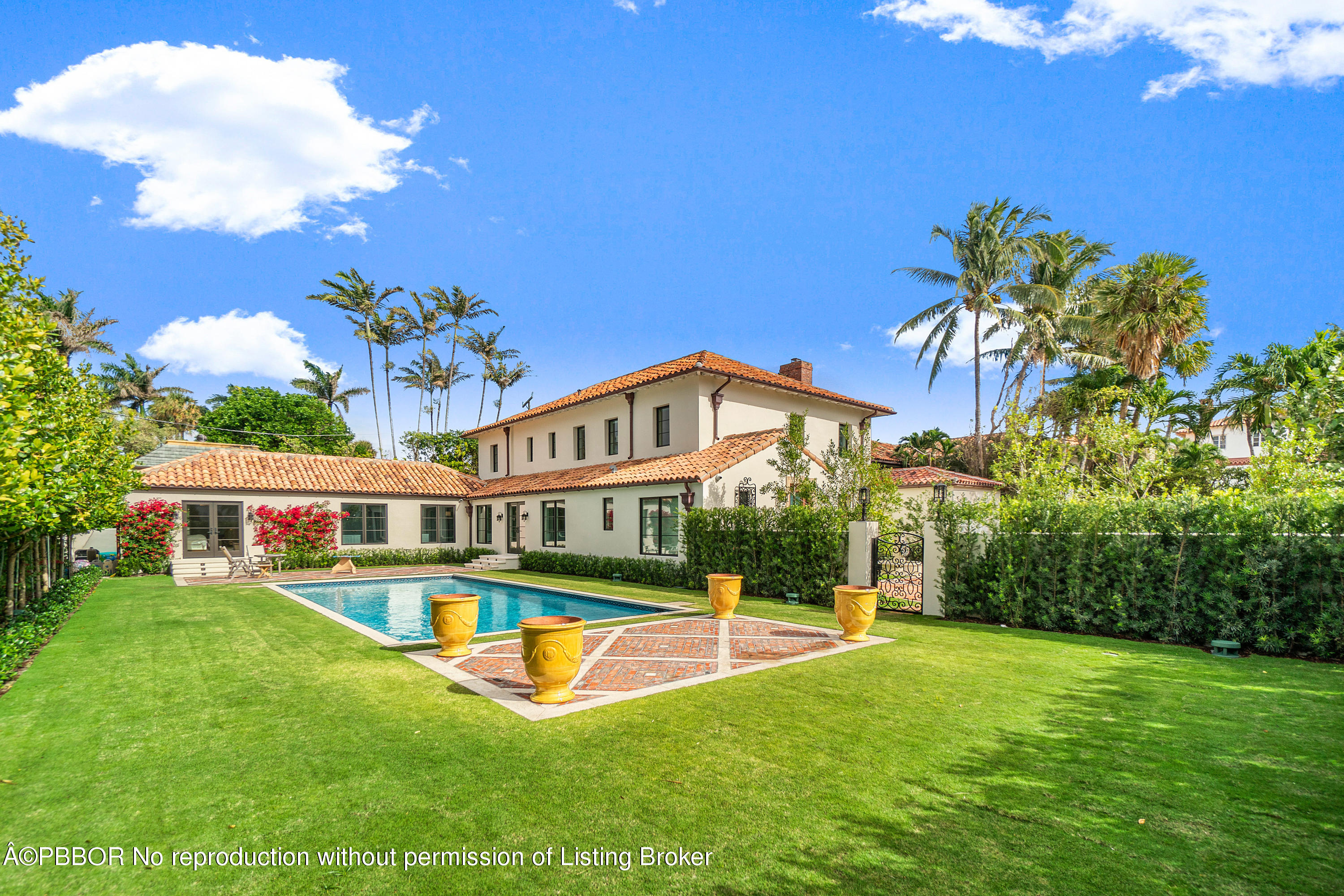 145 Kings Road Palm Beach, FL 33480 - Photo 25 of 25 a view of a house with a big yard