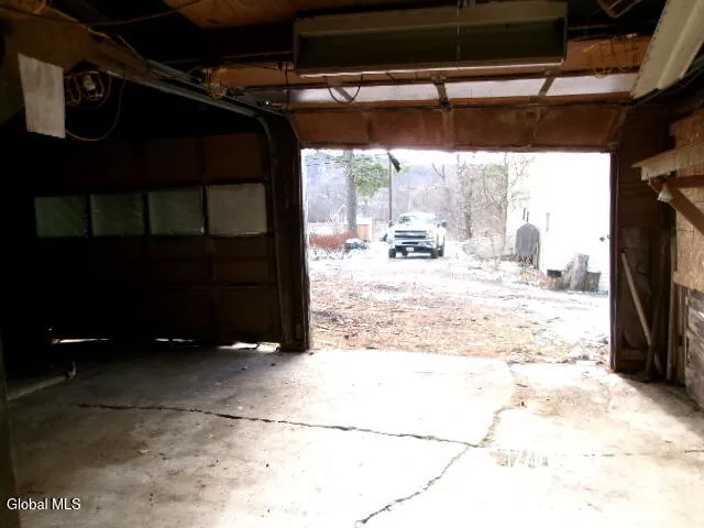 $68,250 | 2111 Highway 165, Cobleskill, NY 12043