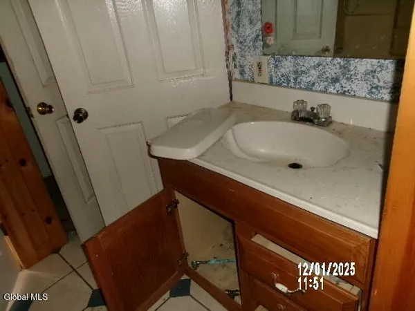 $53,146 | 2111 Highway 165, Cobleskill, NY 12043