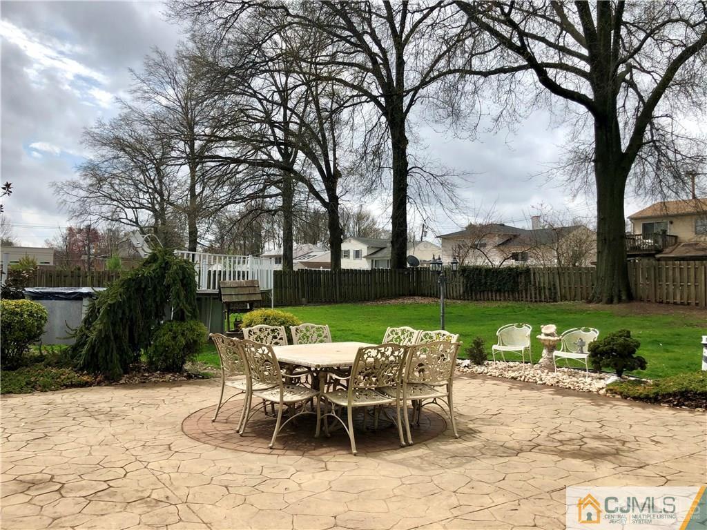 21 Kimberly Road Colonia, NJ 07067 - Photo 9 of 11 Gallery Image 9