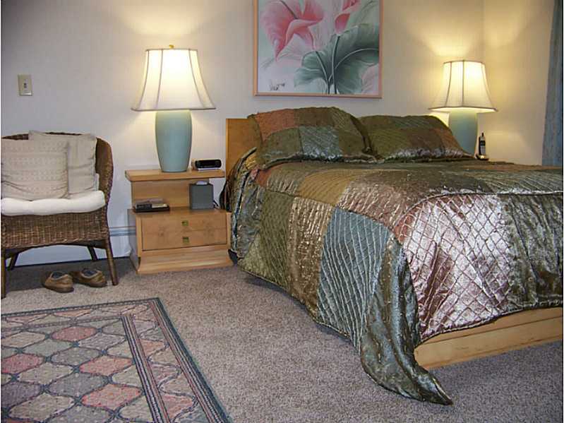 110 Mt View Road Narragansett, RI 02882 - Photo 21 of 25 Bedroom.