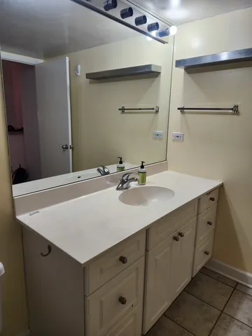 $265,000 | 801 South Wells Street, Unit 608, Chicago, IL 60607